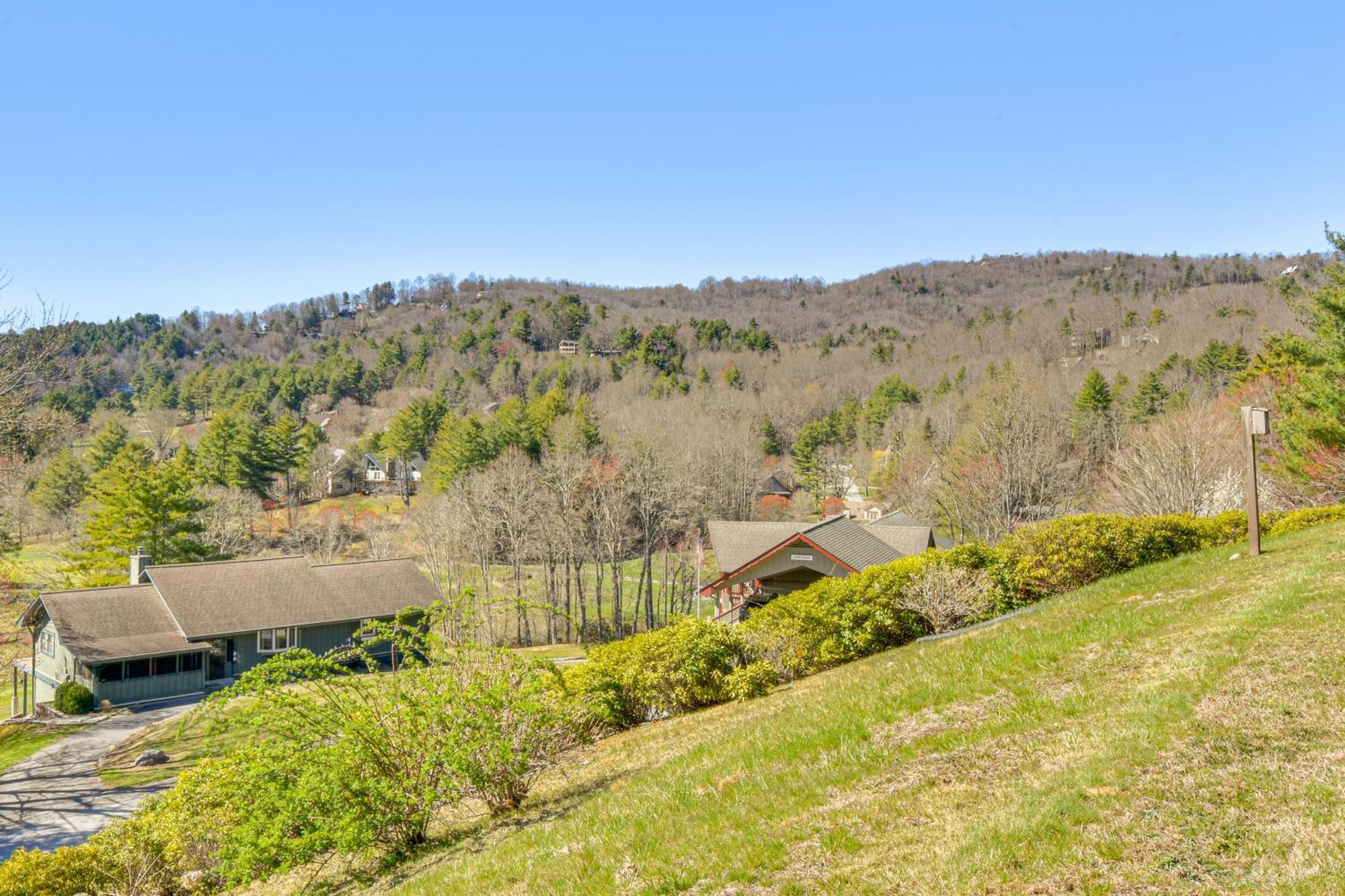 Newly Renovated Sky Valley Condo With Mountain Views Экстерьер фото